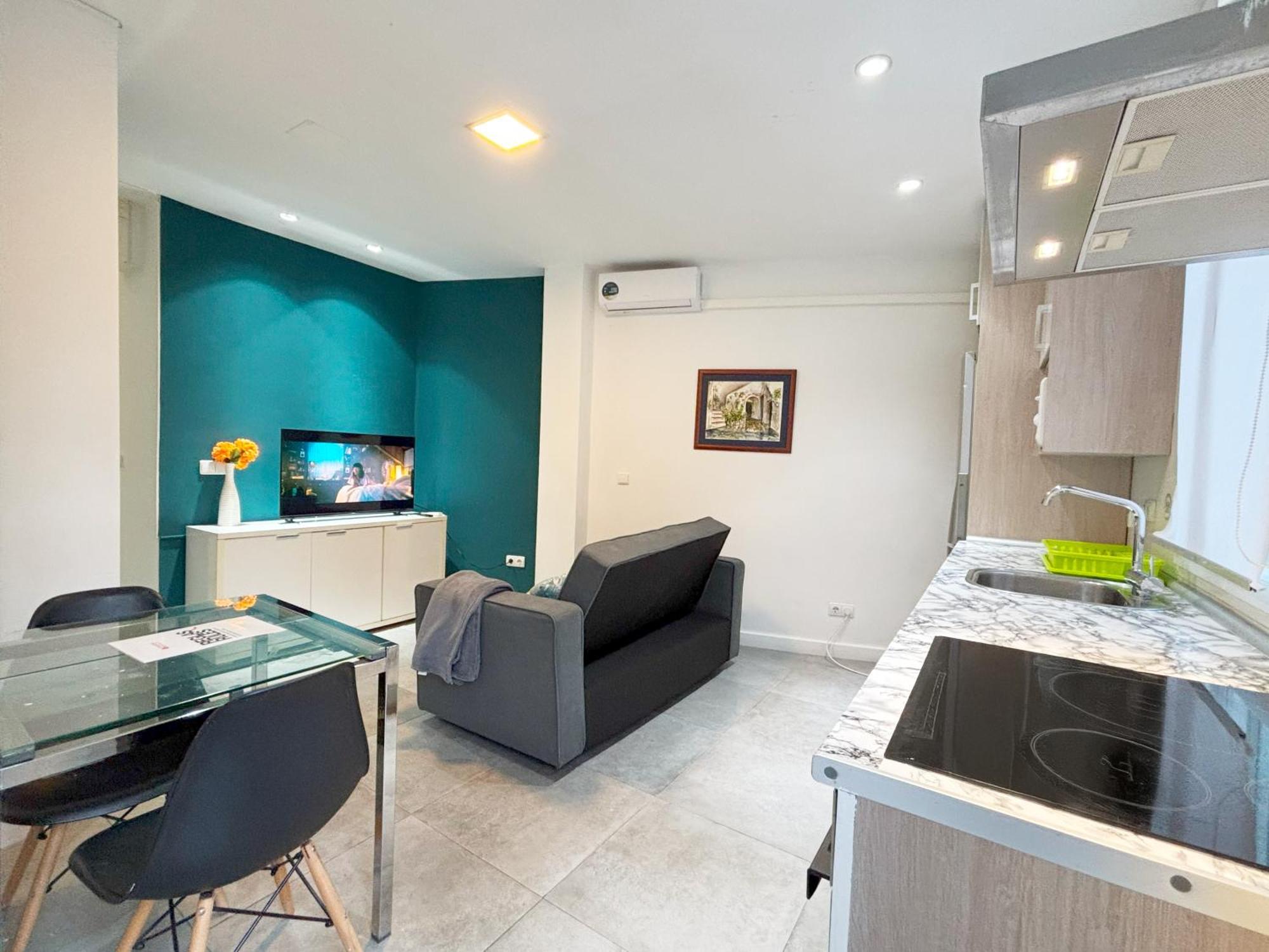 Luminoso, Con Patio Y Buena Zona Lejlighed Madrid Eksteriør billede